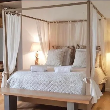 La Cour Sainte Catherine Demeure De Charme Bed & Breakfast Honfleur