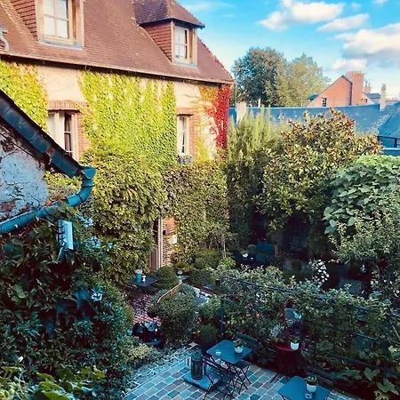 Bed & Breakfast La Cour Sainte Catherine Demeure De Charme Honfleur
