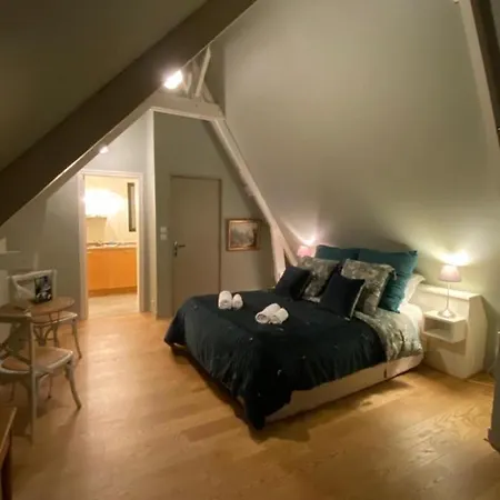 Bed & Breakfast La Cour Sainte Catherine Demeure De Charme 3*