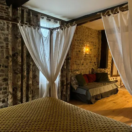 Bed & Breakfast La Cour Sainte Catherine Demeure De Charme