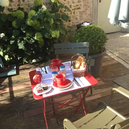 La Cour Sainte Catherine Demeure De Charme 3*