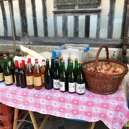 La Cour Sainte Catherine Demeure De Charme Bed & Breakfast 3*