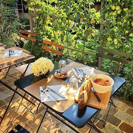 Bed & Breakfast La Cour Sainte Catherine Demeure De Charme Honfleur