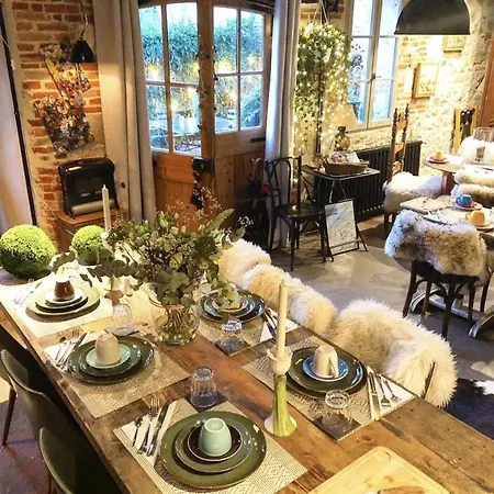 La Cour Sainte Catherine Demeure De Charme Bed & Breakfast 3*
