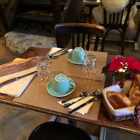 La Cour Sainte Catherine Demeure De Charme Готель типу 