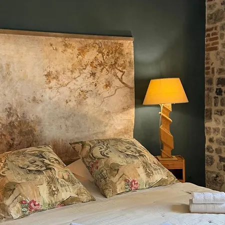 Bed & Breakfast La Cour Sainte Catherine Demeure De Charme 3*