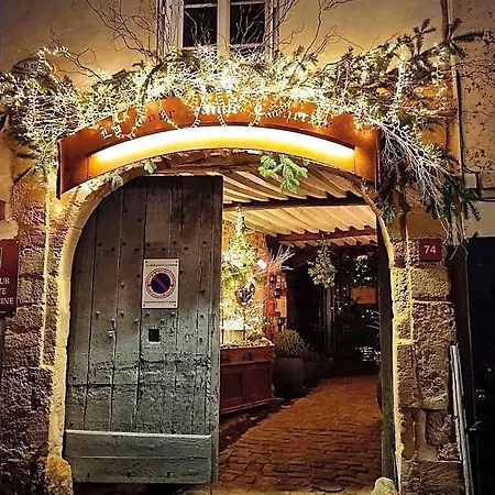 La Cour Sainte Catherine Demeure De Charme Bed & Breakfast 3*