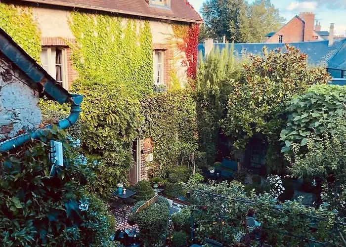 Bed & Breakfast La Cour Sainte Catherine Demeure De Charme Honfleur