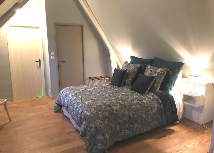 La Cour Sainte Catherine Demeure De Charme 3*